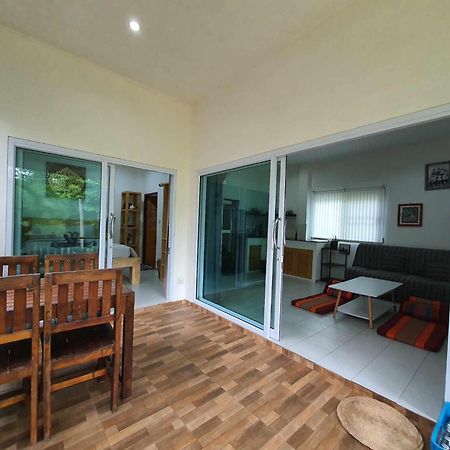 Niniari House Villa ท้องศาลา ภายนอก รูปภาพ